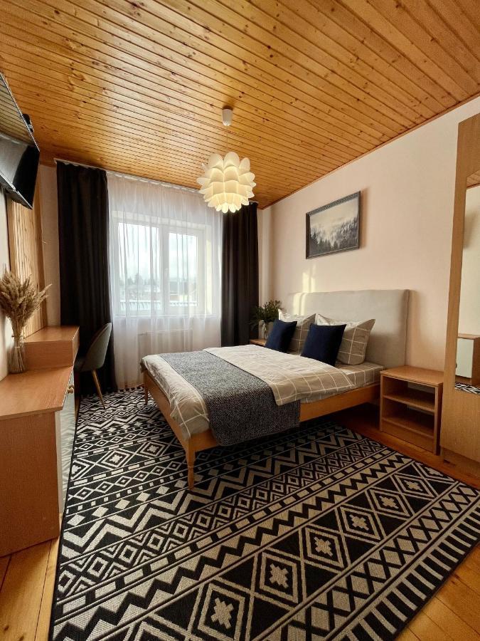 فندق Ніч Над Карпатами سلافسكي المظهر الخارجي الصورة