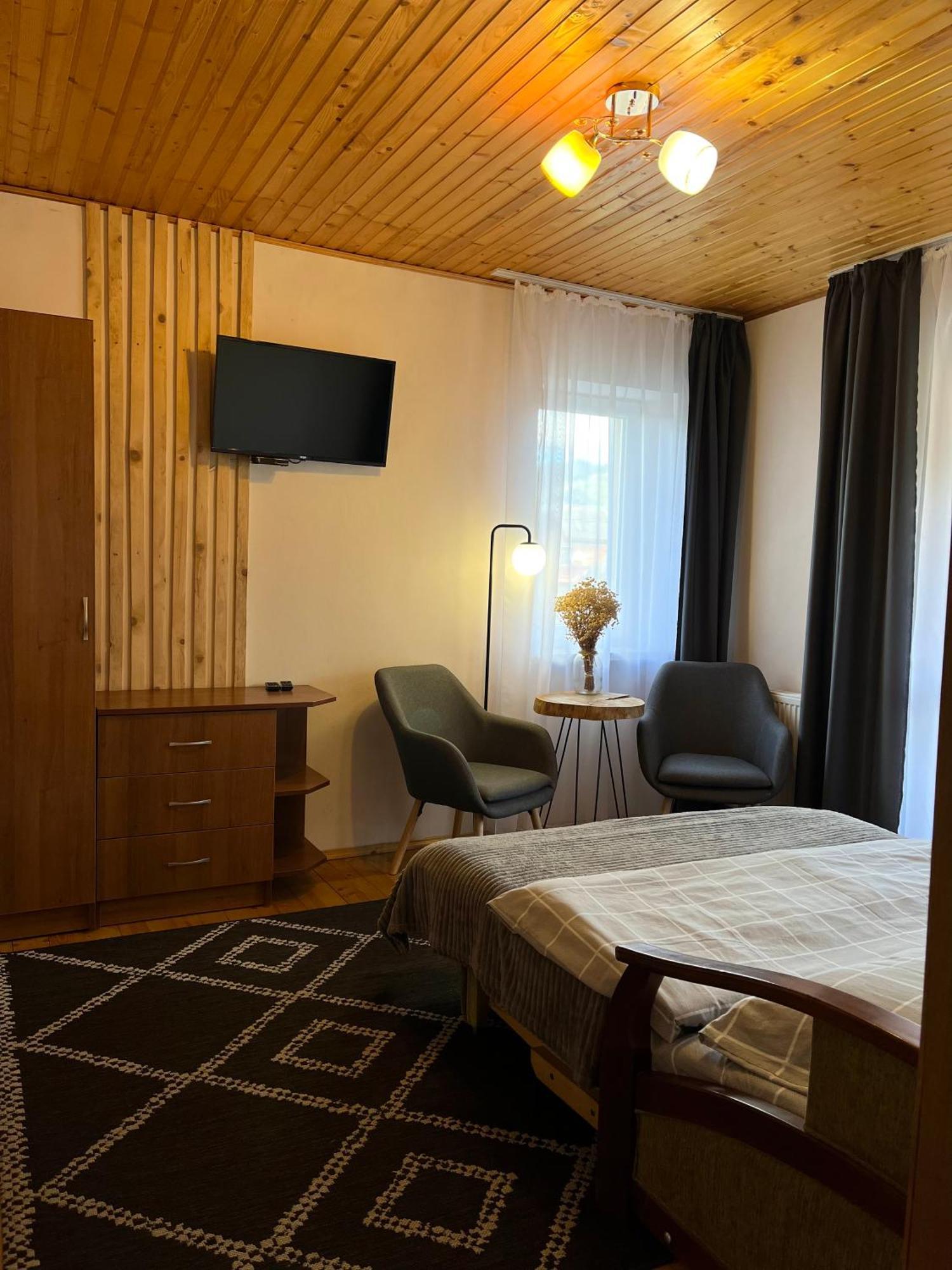فندق Ніч Над Карпатами سلافسكي المظهر الخارجي الصورة